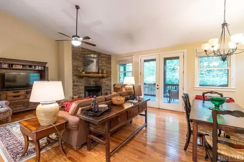 111 Millstone Ln, Tuckasegee, NC 28783 photo 8