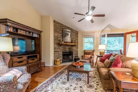 111 Millstone Ln, Tuckasegee, NC 28783 photo 7