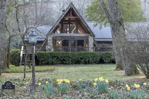 1577 W Clb, Lake Toxaway, NC 28747