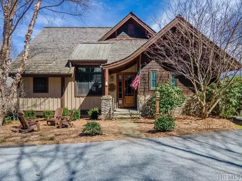 48 Lower Cottage Ln, Highlands, NC 28741