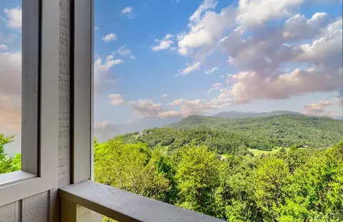 601 V Z Top #601, Highlands, NC 28741 photo 3