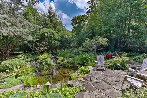 600 Cullasaja Club Dr, Highlands, NC 28741