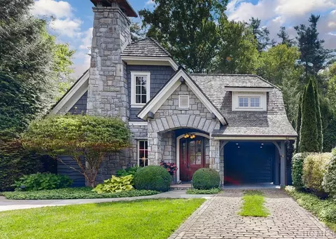 10 Old Edwards Cir, Highlands, NC 28741
