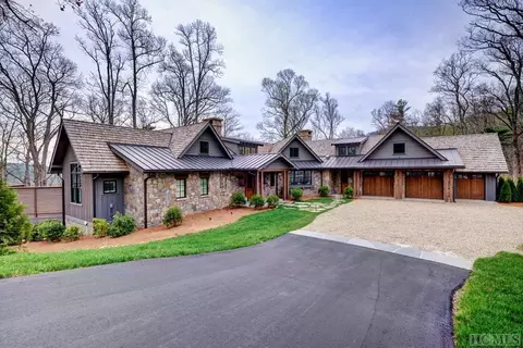 170 Nesting Eagle Rdg, Cashiers, NC 28717