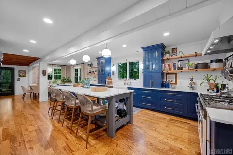 207 Forest Trl, Highlands, NC 28741 photo 29