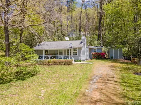 593 Silver Run Rd, Cashiers, NC 28717