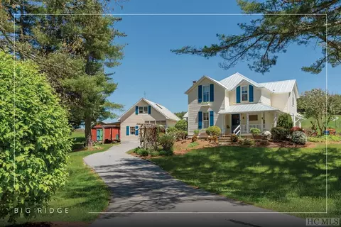 137 Olympus Rd, Glenville, NC 28736