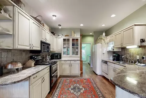 1982 Upper Divide Rd, Highlands, NC 28741 photo 15