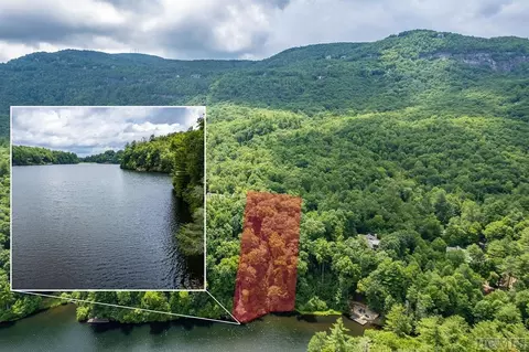 38 Cardinal Drive, Lake Toxaway, NC 28747