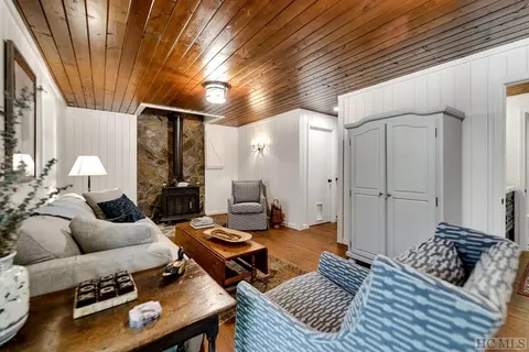975 Glenshore Dr, Cullowhee, NC 28723 photo 31
