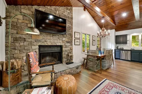 975 Glenshore Dr, Cullowhee, NC 28723 photo 19