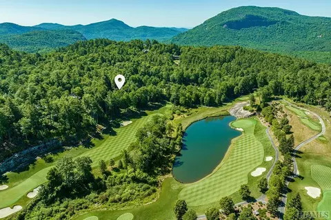 38 Cashmere Ct, Cashiers, NC 28717