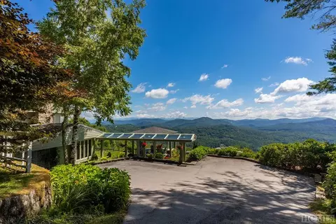 871 E Over Drive Dr, Highlands, NC 28741 photo 2