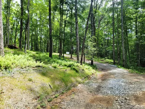 b45 Great Falls Drive, Glenville, NC 28736