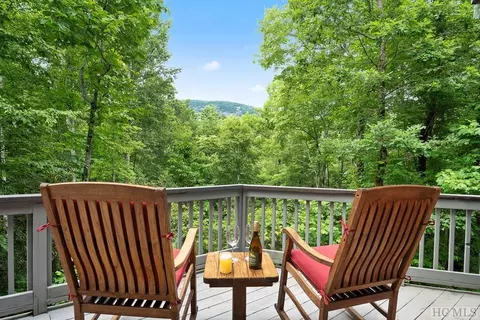 19 Rustic Ln, Highlands, NC 28741