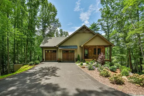 214 Shelby S, Highlands, NC 28741 photo 2