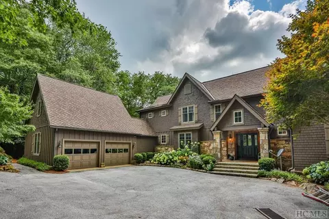843 Cullasaja Club Dr, Highlands, NC 28741