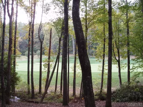 4546 R Keowee Trl, Lake Toxaway, NC 28747