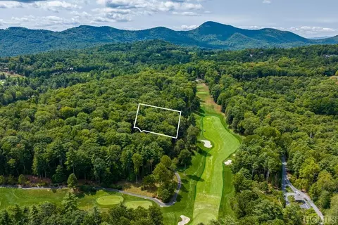 62 Ginhouse Creek Lane, Cashiers, NC 28717