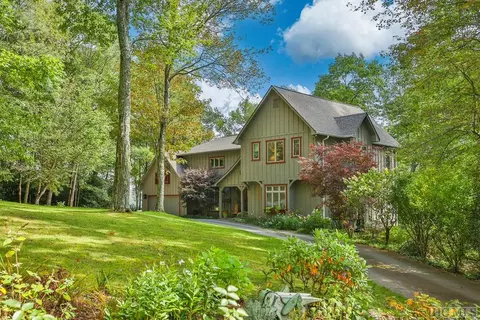 445 South Dr, Highlands, NC 28741