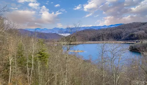 90 Wild Blackberry, Cashiers, NC 28717