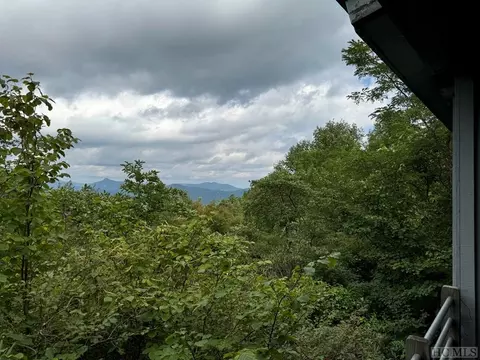 290 Black Rock Cir, Highlands, NC 28741 photo 8