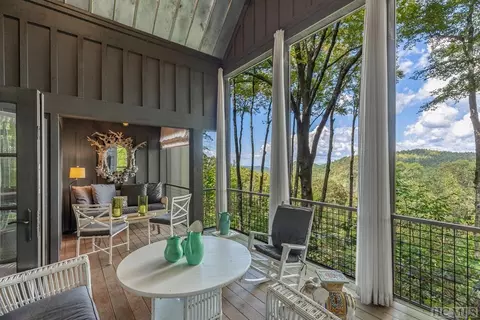 843 Kettle Rock Rd, Highlands, NC 28741