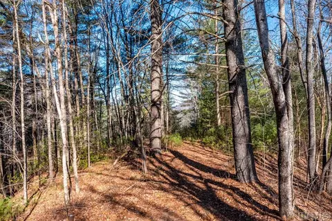 5 Highlands Gate Drive, Highlands, NC 27741 photo 3