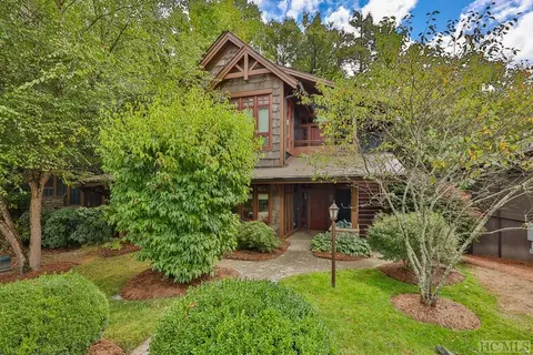 466 Irchwood Dr #B, Highlands, NC 28741 photo 2