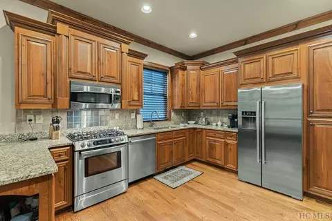 466 Irchwood Dr #B, Highlands, NC 28741 photo 19