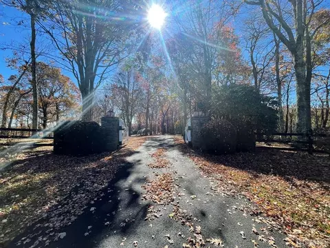 lot13 Yarrow Ln, Glenville, NC 28736