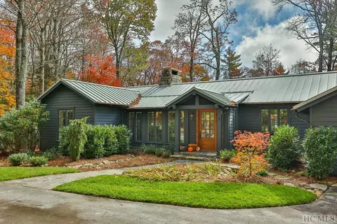 Undisclosed, Highlands, NC 28741