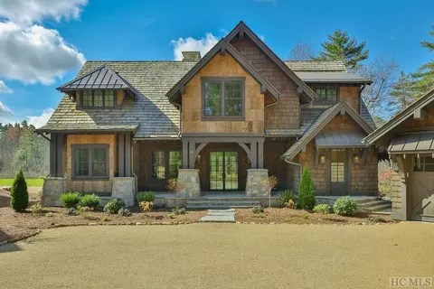 79 Two Byrds Ln, Cashiers, NC 28717