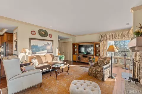 405 V Z Top #405, Highlands, NC 28741 photo 7