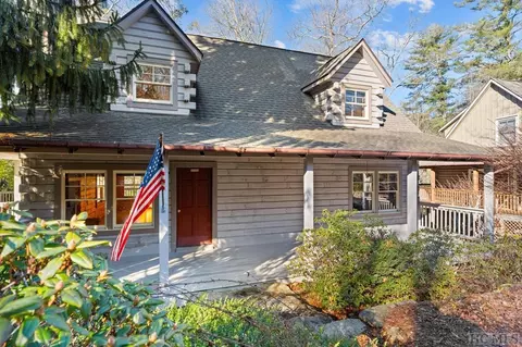 257 Catesby Trl, Cashiers, NC 28717