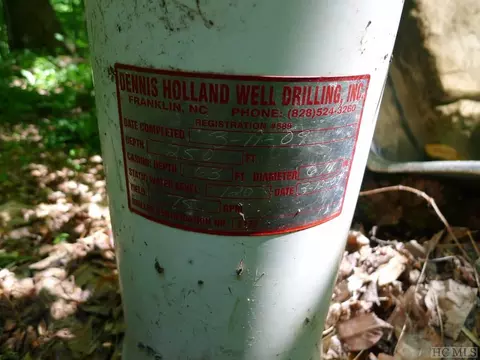 On Crestview Drive, Otto, NC 28763 photo 6