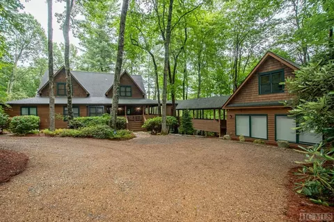 1789 W Flat Mountain Rd, Highlands, NC 28741