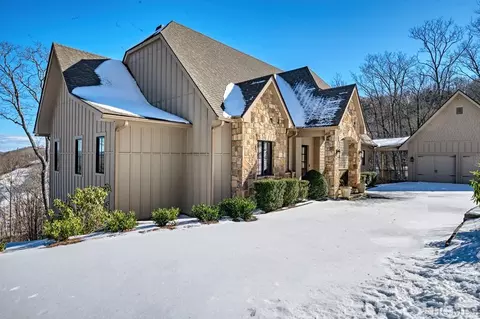 134 Shortoff Shadow Trl, Highlands, NC 28741