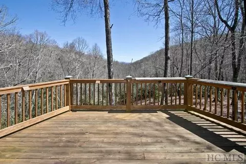 255 Gleneden Ln, Cullowhee, NC 28723 photo 12