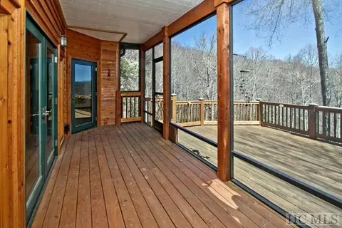 255 Gleneden Ln, Cullowhee, NC 28723 photo 11