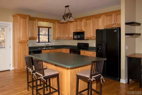17 Haystack Dr, Dillard, GA 30537 photo 14