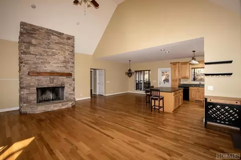 17 Haystack Dr, Dillard, GA 30537 photo 12