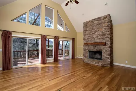 17 Haystack Dr, Dillard, GA 30537 photo 9