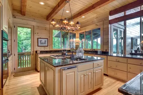 1048 Bright Mountain Rd, Cullowhee, NC 28723 photo 7