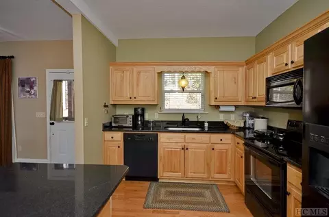 151 Rhododendron Ct, Sapphire, NC 28774 photo 15