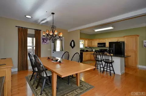 151 Rhododendron Ct, Sapphire, NC 28774 photo 13