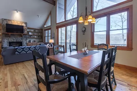54 Bald Eagle Ct, Sapphire, NC 28774 photo 5