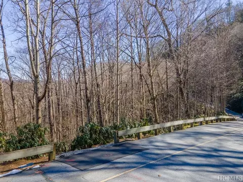 4 5 Old Wagon Trl, Highlands, NC 28741 photo 4