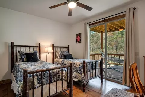 136 Hogback Ct, Sapphire, NC 28774 photo 22