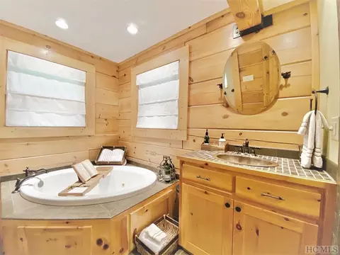 42 Pine Frst, Sapphire, NC 28774 photo 9